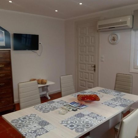 Menegis Apartment Zakynthos Town Exterior photo